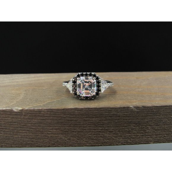 Jewelry - Size 6 Sterling Silver Square Cubic Zirconia With Black Accents Band Ring